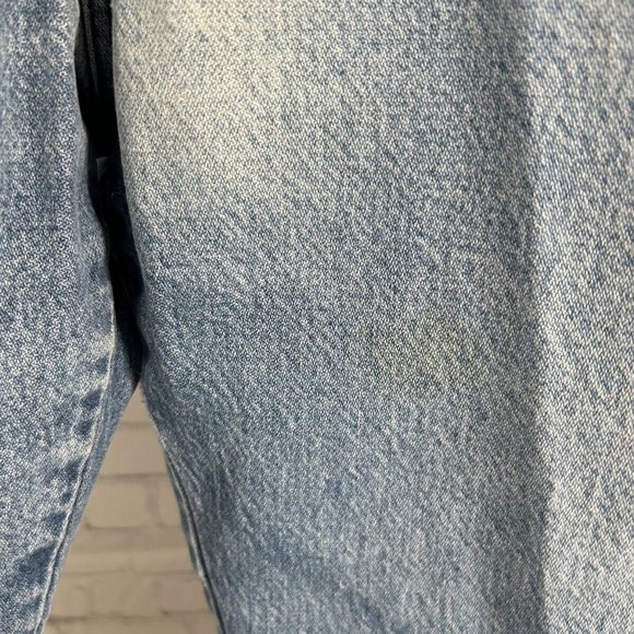 VTG Wrangler Light Wash Blue Denim Distressed Jeans USA Made 13 MWZ (34x29) - Picture 5 of 13